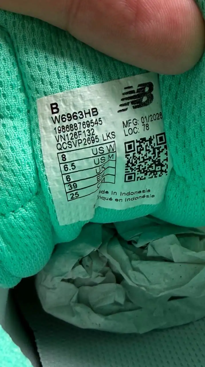 Кроссовки New Balance 696v6