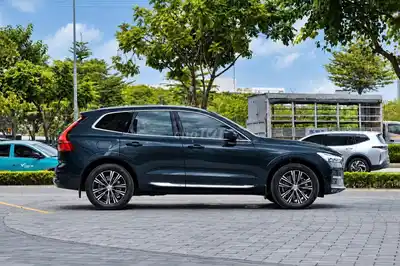 Volvo XC60 Импортный, отличное состояние, с гарантией