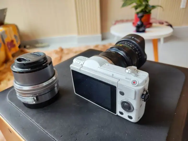 Sony a5100 с портретным объективом 58 мм