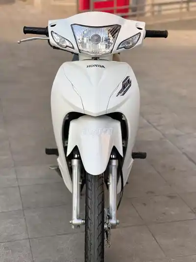 Honda Wave Alpha 110cc 2023, отличное состояние, родной мотор, номера Ханоя
