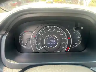 Семейный Honda CR-V 2016 AT Красный