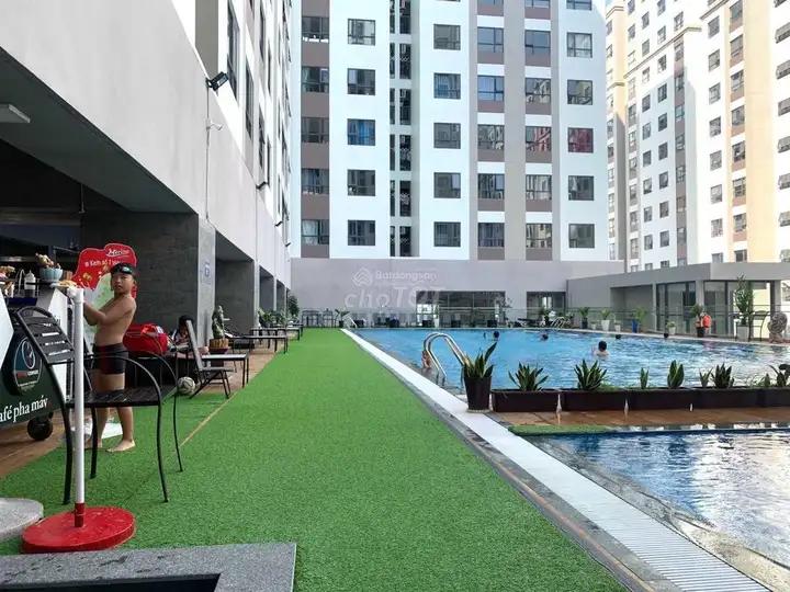 Квартиры в Green River, Район 8: 2-3 спальни, от 60 до 80 м²