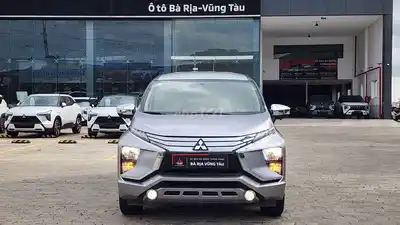 Mitsubishi Xpander AT 2019 Пробег 45 тыс. км Серебристый