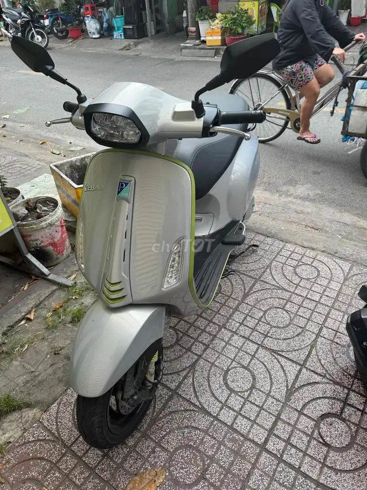 Piaggio Sprint 125 tech 2026 Серебристый 2000км