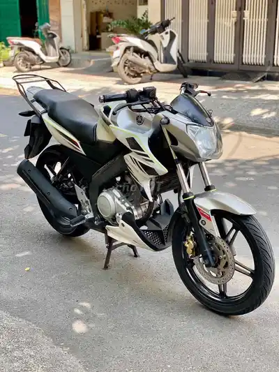 Yamaha FZ150Fi в натуральном виде, родной мотор, очень резвый, есть рассрочка