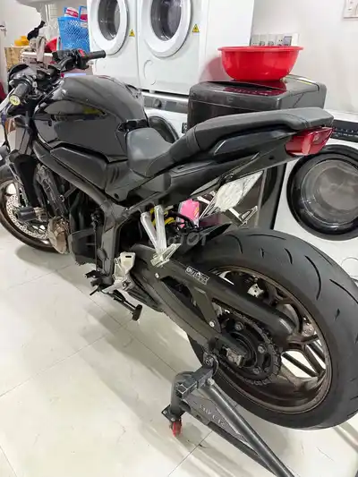 Honda CBR 650 черный, механика
