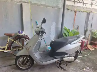 Honda Lead 2012 Серебристый