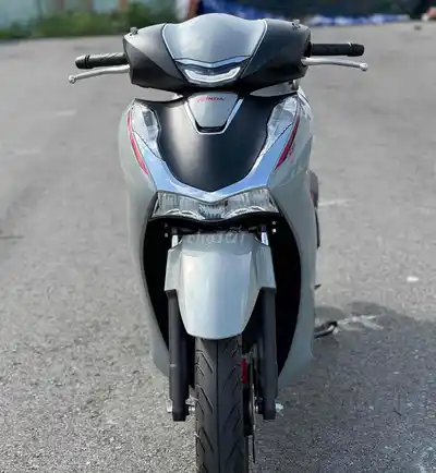Хонда SH 160i ABS 2025 Серый, запах 26 км, владелец