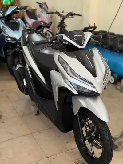 Honda Vario 150 2021 серебристый похер в рассрочку первый взнос 13 млн
