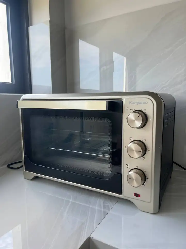 Духовой шкаф Kangaroo KG4001