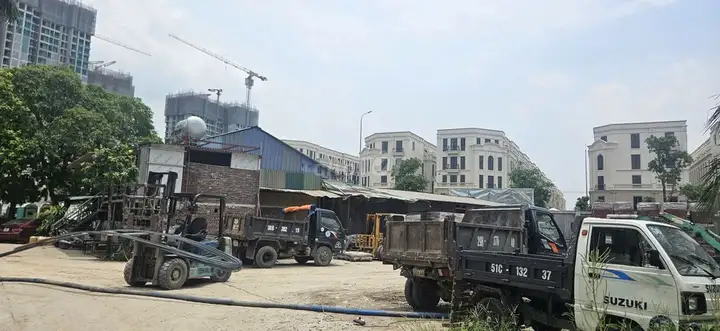 Редкость! Красивый 5-этажный дом 62м2 Суан Кань, авто у двери, вид на Вин