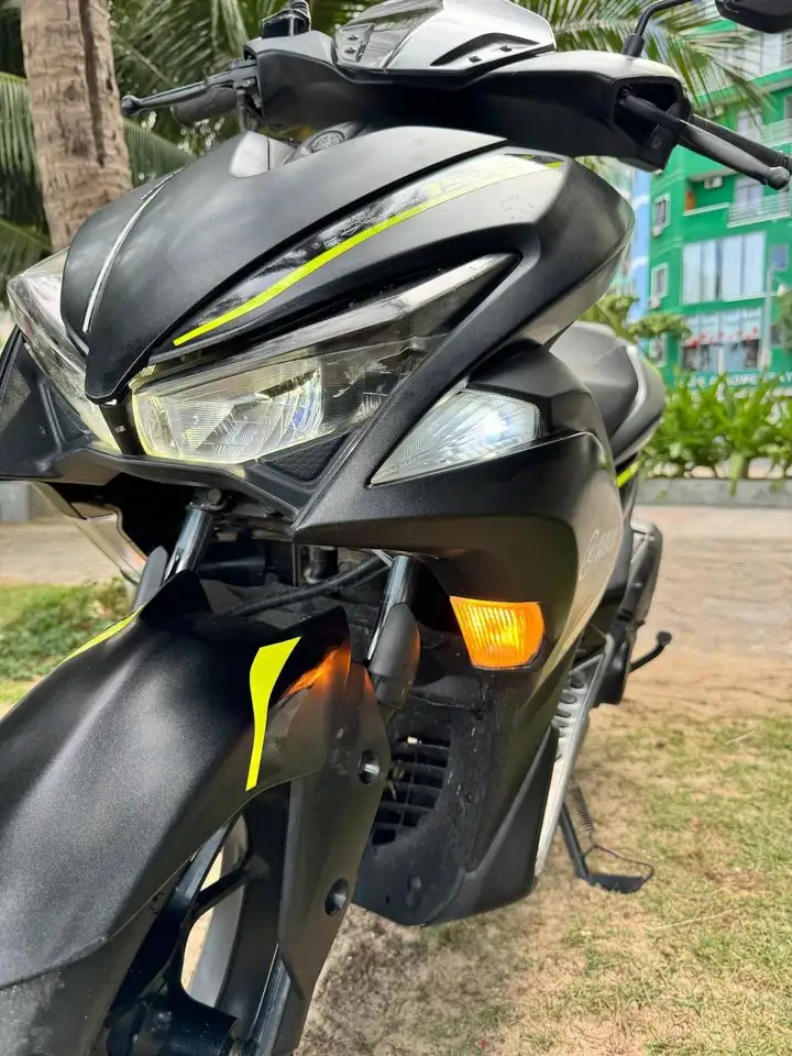 YAMAHA NVX 124 2017