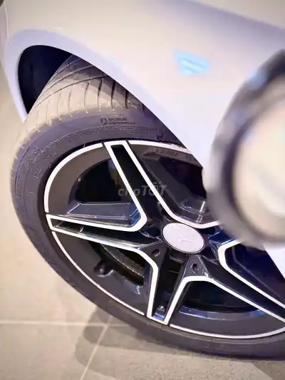 Mercedes C200 Facelift 2020 Белый 60000 миль