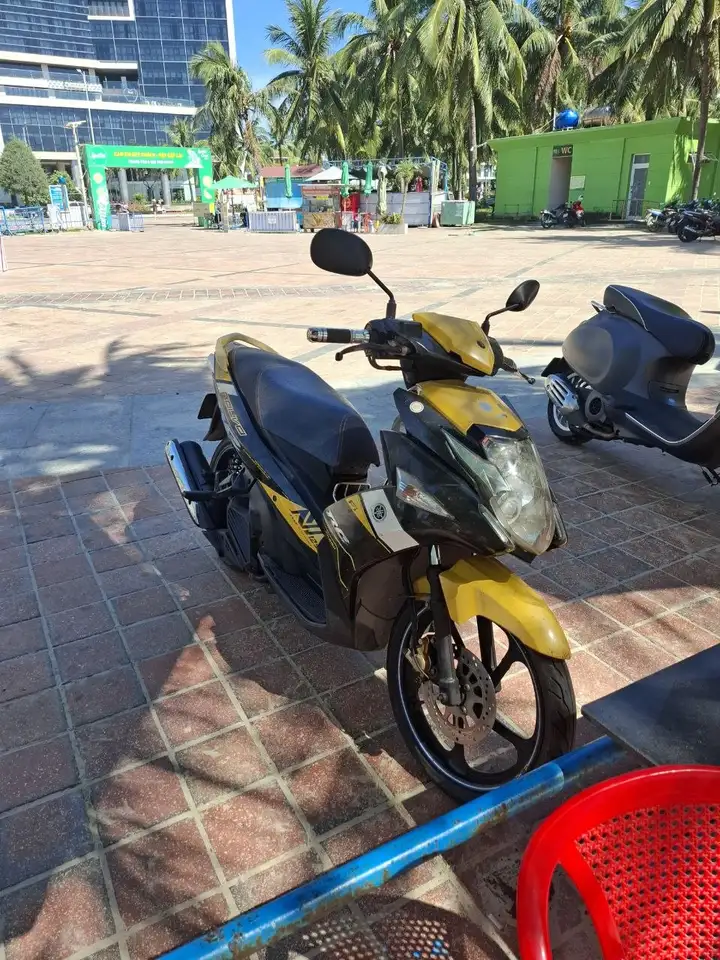 Yamaha Nouvo 6 SX