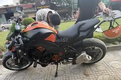 Kawasaki Z1000 2013 чёрно-оранжевый, новый пластик