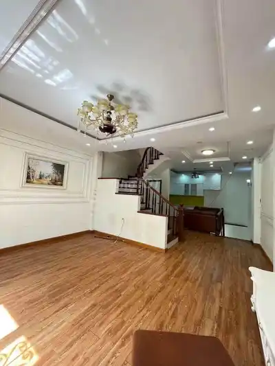Дом в аренду 50м² 5 этажей, район Van Phu, 19 миллионов в месяц