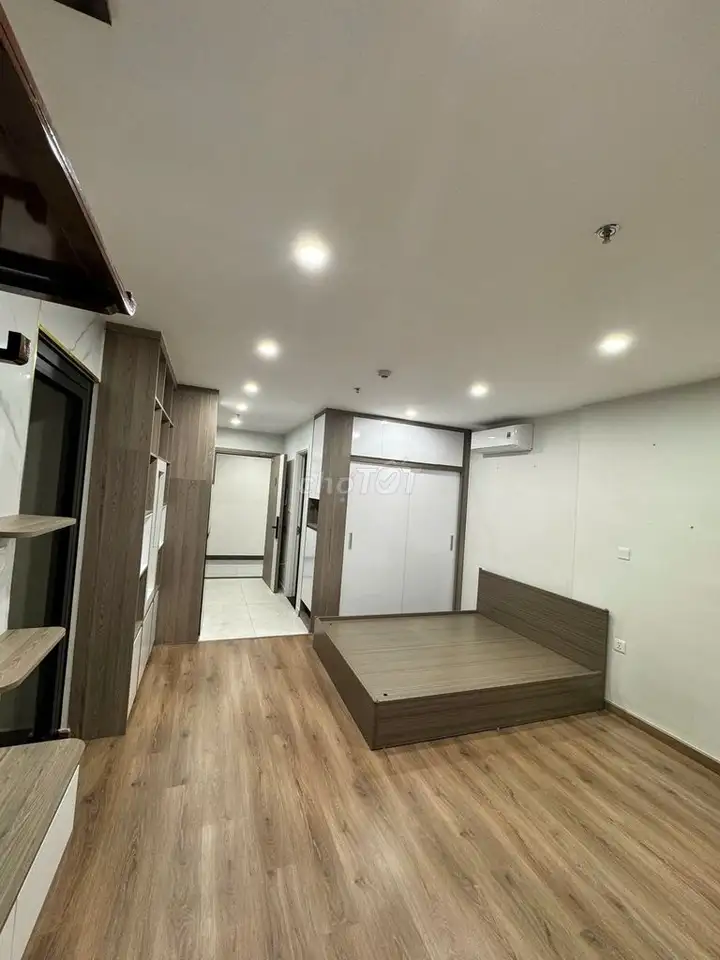 Студия 32 м², Smart City, среднеценовый сегмент, полная меблировка
