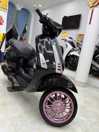 Piaggio Vespa Sprint iget abs 2022 Черный глянцевый