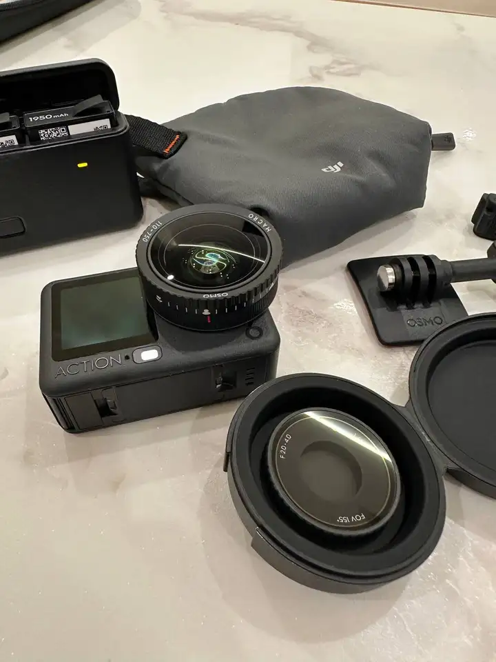 DJI Osmo Action 6 Pro с комплектом аксессуаров
