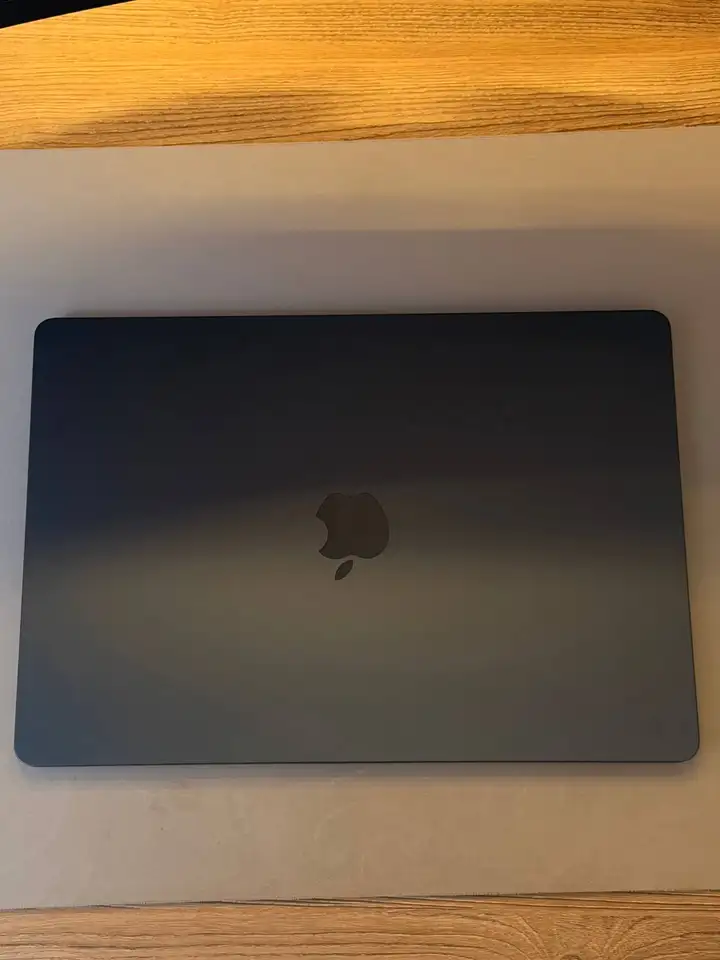 MacBook Air 15" M4 2025 Midnight