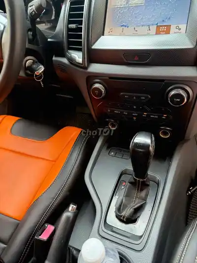 Ford Ranger Wildtrak белый пикап