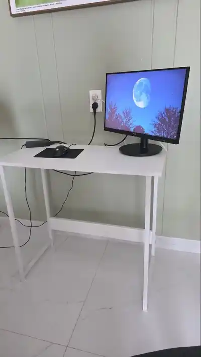 Монитор Philips 21.5 дюйма, рабочий стол, компьютерное кресло