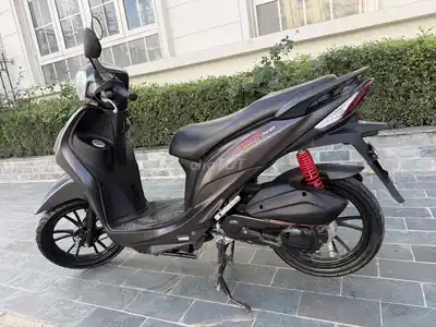 Конфеты Kymco Hermosa 50cc Sport 2025 Серые