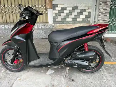 Honda Vision 2017 чёрно-красный