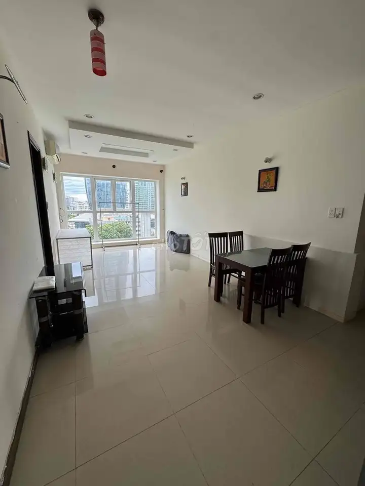 Квартира 75 кв.м, 2 спальни, Da Nang Plaza, 06 Nguyen Du
