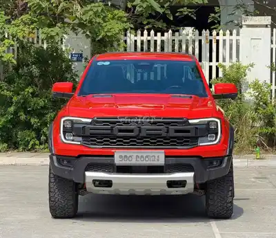 Ford Ranger Raptor 2.0L 4x4 AT 2025 года выпуска