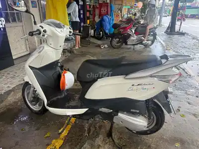 Honda Lead 2016 белый 28000 км