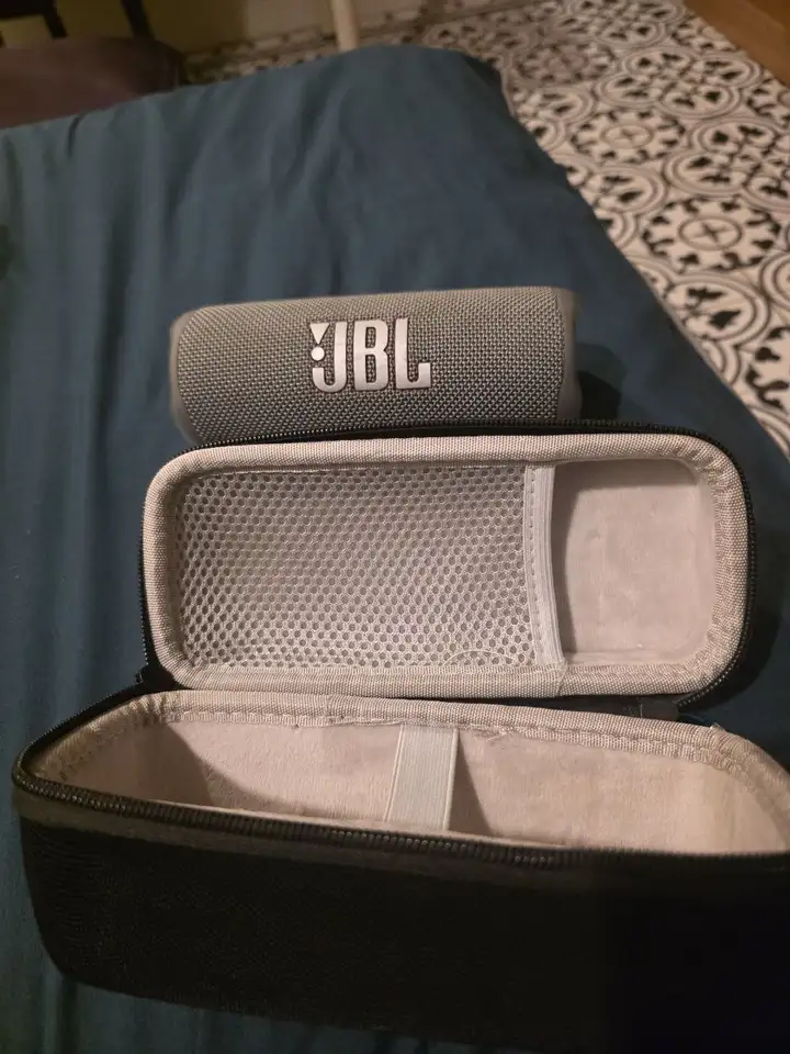 JBL Flip 6