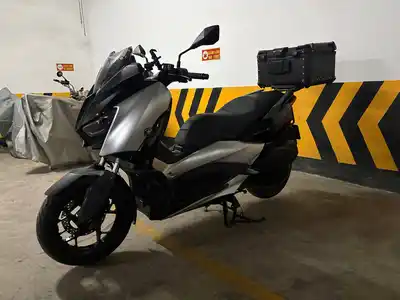 Yamaha XMAX 300 ABS