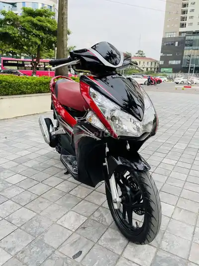 Honda Air Blade красный с черным, 110сс, отличное качество
