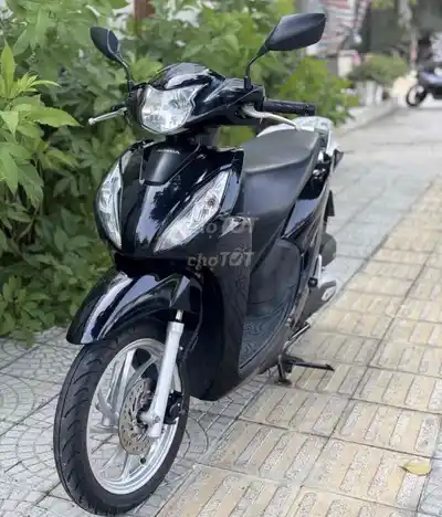 Honda Vision 2024 Черный 8000 км
