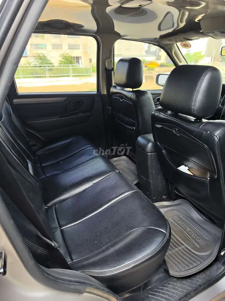 Ford Escape 2.3 2010 серебристый