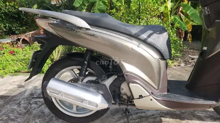 Honda SH 150i 3-кубовая 2012 в отличном состоянии