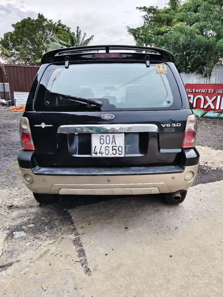 Ford Escape 2004, автомат