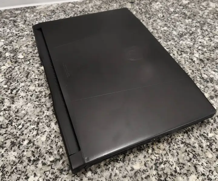 Игровой ноутбук MSI Katana 15 B13VEK