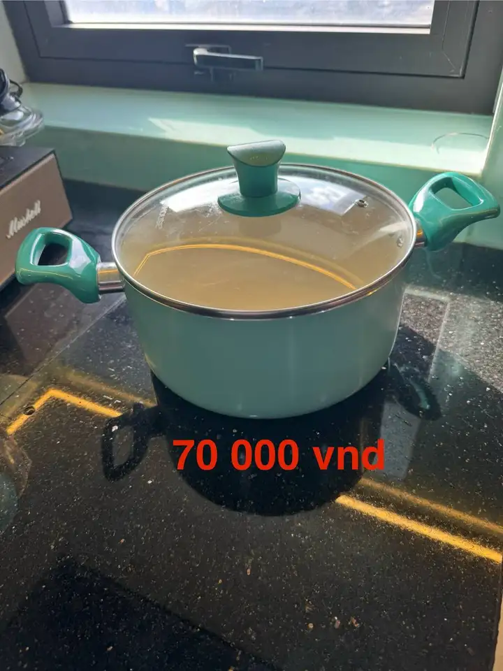 Посуда и кухонные принадлежности