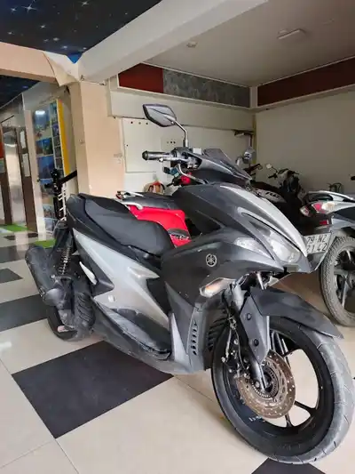 Yamaha NVX 125