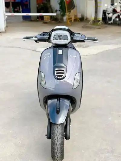 Электроскутер Vespa Lx150 серо-розовый литые диски супер