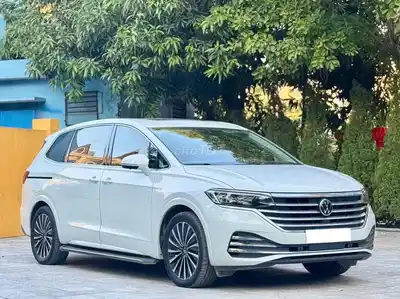 Volkswagen Viloran Luxury 2024 Белый