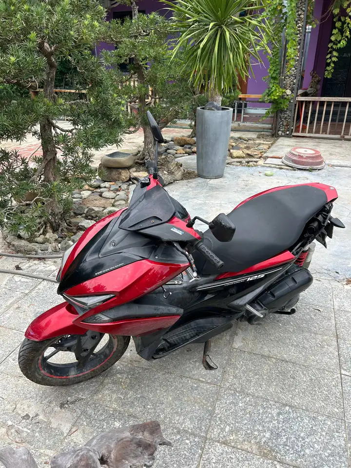 Yamaha NVX 125