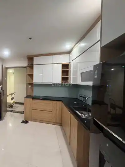 Аренда 3-комнатной квартиры с мебелью в VinHomes Ocean Park, 10.5 млн
