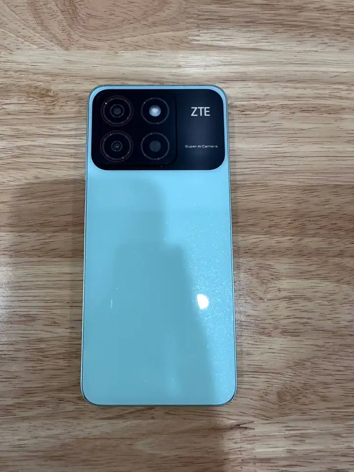 Телефон ZTE Blade A35 64 GB