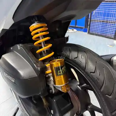 Honda Vario 125cc 2022, серебристый Porsche, 23000 км