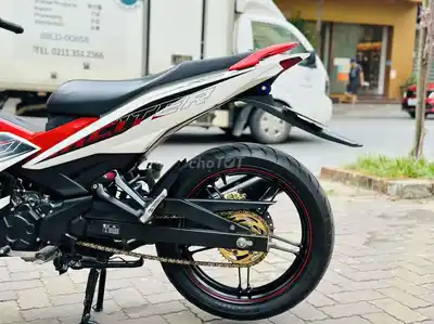 Возбудитель Yamaha 150 2020, белый, красный