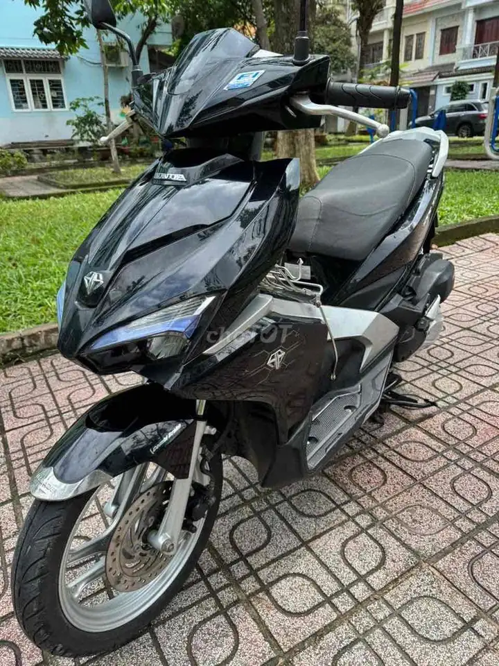 Honda Air Blade 2017, черный/серебристый