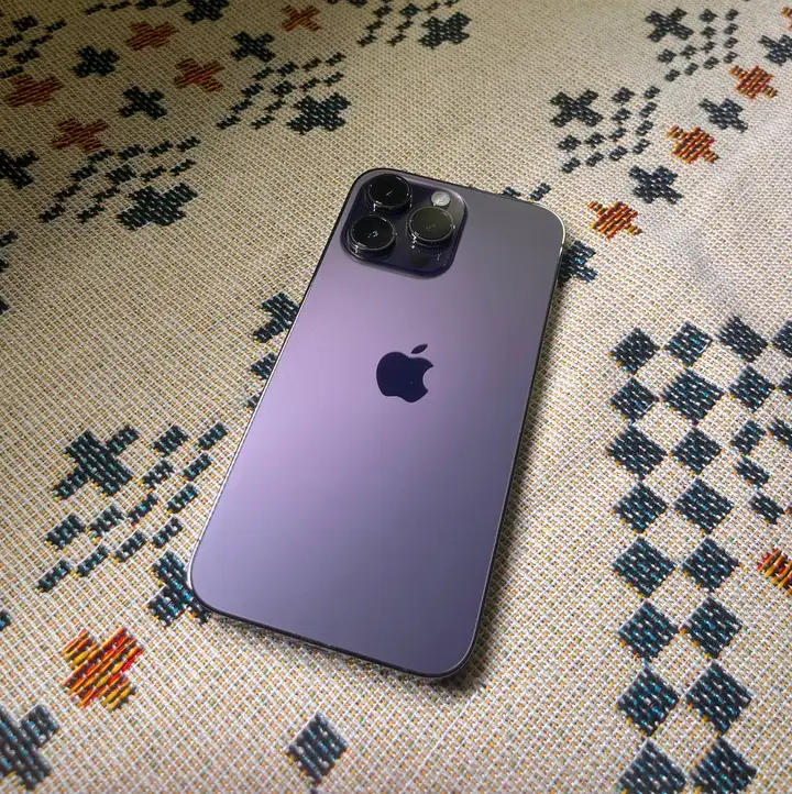 iPhone Pro Max 128 ГБ фиолетовый
